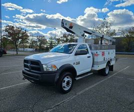 2013 RAM 4500 CUMMINS BUCKET BOOM ONLY 126K MIL