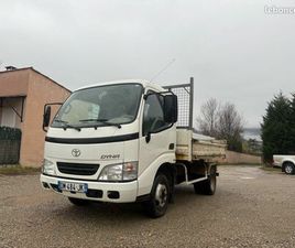 TOYOTA DYNA ? TOYOTA DYNA BENNE PLATEAU 3,5 T – ANNÉE 2007 – 235 831 KM