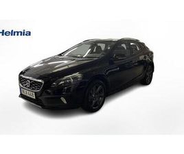 VOLVO V40 CROSS COUNTRY D3 D3 MOMENTUM BUSINESS E