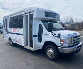2013 FORD E-350 SHUTTLE BUS WITH WHEELCHAIR LIFT FRESH TRADE!!