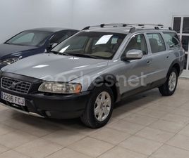 VOLVO XC70 2.4 D5 MOMENTUM