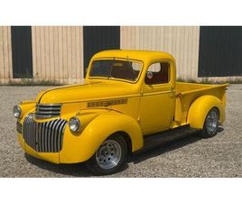 1949 CHEVROLET 3100 JAUNE AUTOMATIQUE, 4 VITESSES CONDUIT...