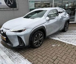 LEXUS UX UX 250H LEXUS UX - 250H F SPORT DESIGN BI TONE | APPLE CAR PLAY | LEDER