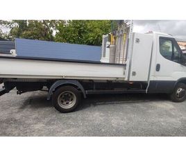 IVECO LKW/TRUCKS IVECO 35C14 BENNE 3.26 MÈTRE AVEC COFFRE 1.30 DE HAUT