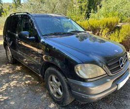 MERCEDES-BENZ - CLASE C