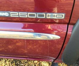 2005 GMC SIERRA 2500 HD 4X4 FOUR DOOR EXTENDED CAB