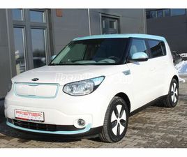 KIA SOUL EV CVT NAVI CARPLAY KEYLESS KAMERA TÉLICSOMAG SZERVIZKÖNYV KM-GARANCIA