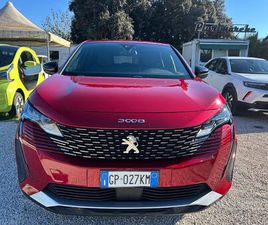 PEUGEOT 3008 HYBRID4 300 E-EAT8 GT