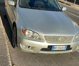 LEXUS IS 200