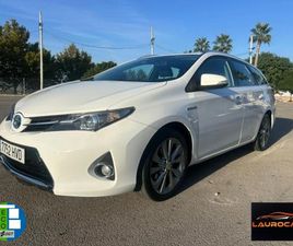 TOYOTA AURIS HYBRID ADVANCE