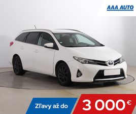 TOYOTA AURIS TOURING SPORTS 2.0 D-4D, SR,2.MAJ, SERV.KNIHA, KLÍMA