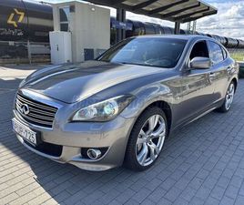 INFINITI M30D 3.0 V6 S (AUTOMATA) VÉGIG VEZETETT SZERVIZKÖNYVES