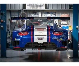 PORSCHE 911 CARRERA COUPÉ MODÈLE ANNIVERSAIRE