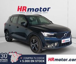 VOLVO XC40 B3 PLUS DARK