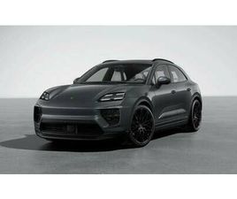 PORSCHE MACAN 4