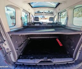 JOLI KANGOO DISTRI NEUVE ( RARE ) TOIT OUVRANT + PANORAMIQUE SÉRIE LIMITÉ