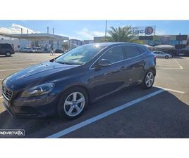 VOLVO V40 D2 VOLVO V40 D2 MOMENTUM