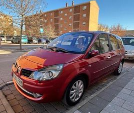 RENAULT - GRAND SCÉNIC