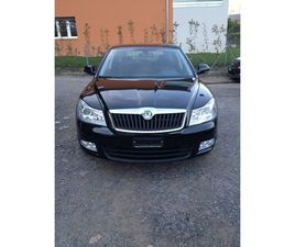 OCTAVIA COMBI 2.0 TDI AMBIENTE DSG