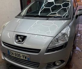 PEUGEOT 5008 1.6 HDI 110 CV BVA