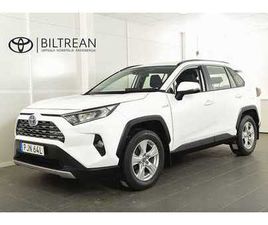 TOYOTA RAV4 2,5 ELHYBRID AWD ACTIVE KOMFORT DRAG M-VÄRMARE