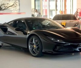 FERRARI F8 TRIBUTO CARBONE