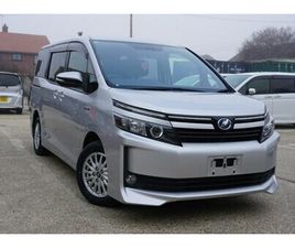 2025 (15) - 7 SEAT BOTH POWER DOOR ULEZ 5-DOOR