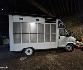 PEUGEOT J5 BÉTAILLÈRE CHEVAUX