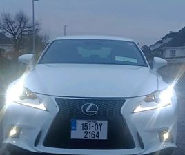 LEXUS IS300H F SPORT 2015