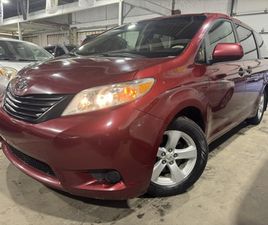 2011 TOYOTA SIENNA LE