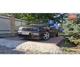 VOLKSWAGEN VENTO 1993