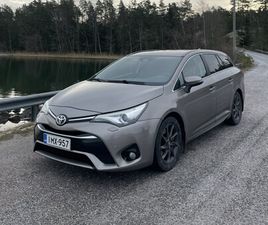 2,0 D-4D ACTIVE TOURING SPORTS