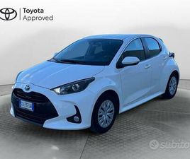 TOYOTA YARIS 1.5 HYBRID 5 PORTE ACTIVE