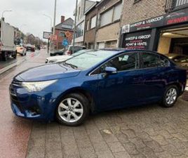 TOYOTA AVENSIS ② TOYOTA AVENSIS 1600 ESSENCE 96000KM 1ER MAIN CARNET — TOYOTA — 2EMEMAIN