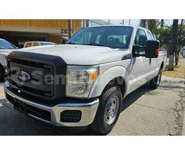 6.7L SUPER DUTY CREW CABINA DIESEL 4X4 AT
