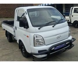 2022 HYUNDAI H100 BAKKIE 2.6D
