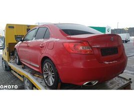 SUZUKI KIZASHI 2.4 4X2 SPORT