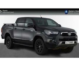 TOYOTA HILUX INVINCIBLE X PICKUP'S 2.8 D-4D INVINCIBLE X AUTO 4WD EURO 6 (START/STOP) 4DR