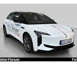 EXCLUSIVE /111 KWH / 619 HK / 4X4 / 3,5 SEK 0-100KMH