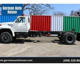 1994 FORD F-700 4X2 2DR REGULAR CAB! ONLY 12K!