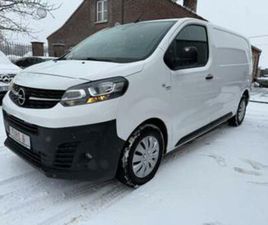 ② OPEL VIVARO 2.0 L 3 ZITTER EURO 6 EN MET MAAR 90.000 KM — CAMIONNETTES & UTILITAIRES — 2EMEMAIN
