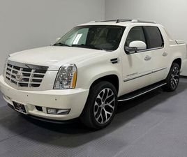 USED 2013 CADILLAC ESCALADE EXT LUXURY