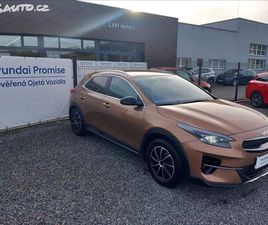 KIA XCEE´D 1,5 T-GDI MT BLACK EDITION