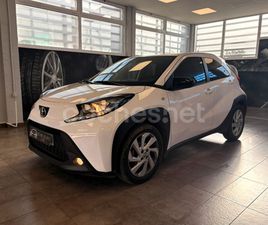 TOYOTA AYGO X CROSS 1.0 VVTI PLAY