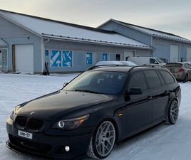BMW SERIE 5 TOURING 535 MSPORT LCI / NÄYTTÄVÄ! / 500HV! / ERIKOISKILPI / HYBRIDAHTIMET / WAGNER / LOGIC7 / COMFORT / BC RACING / RAHOITUS