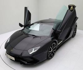 LAMBORGHINI AVENTADOR S CARBONE
