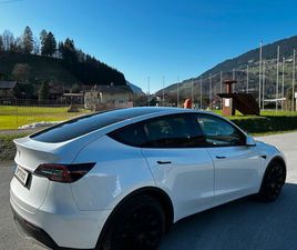 TOP ZUSTAND- TÜV NEU - TESLA MODEL Y LONG RANGE- ALLRADANTRIEB
