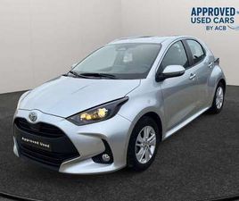 TOYOTA YARIS DYNAMIC