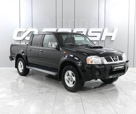 NISSAN NP300