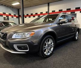 VOLVO XC70 - 3.2 MOMENTUM